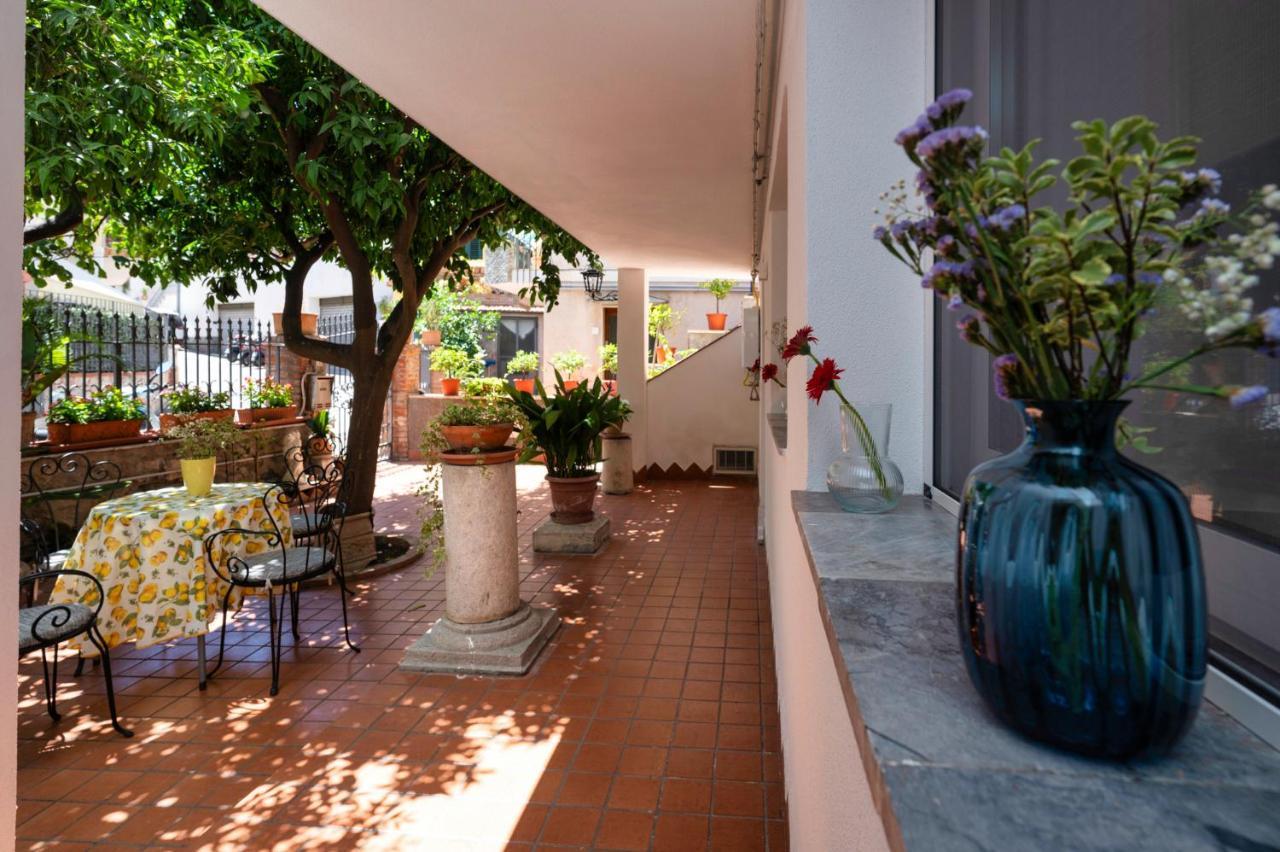 Diomira Apartment Taormine Extérieur photo